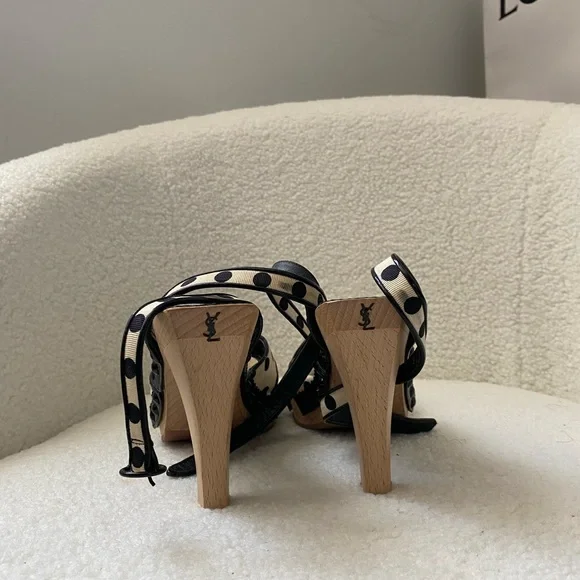 Polka Dot YSL heels. - Picture 2 of 3